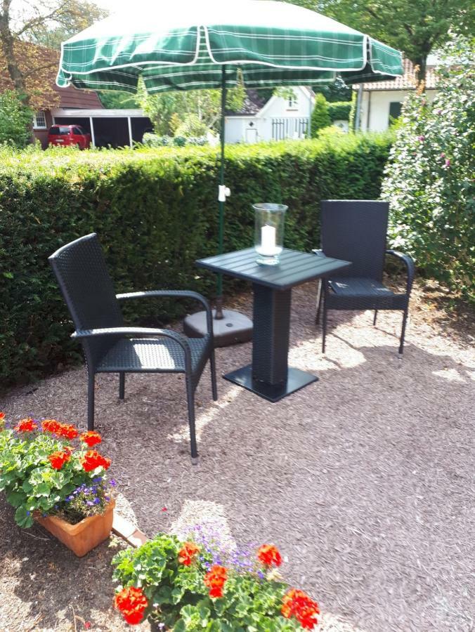 Appartement Ginstertraum Lüneburg Esterno foto